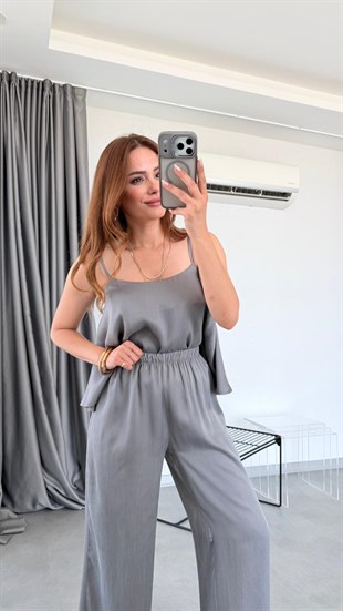 Gri Evelis Askılı Bluz Pantolon Takım