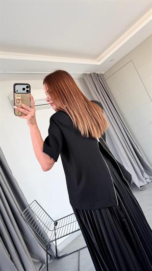 Tişört Detaylı Pileli Elbise