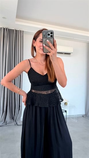 Siyah Havana Askılı Dantelli Crop