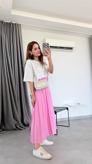 Pembe Lima Pileli Etekli T-Shirt Takım
