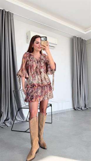 Yakası Bağlamalı Mini Elbise