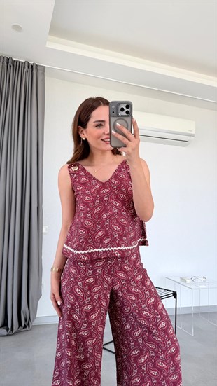 Bordo Şal Desenli Takım