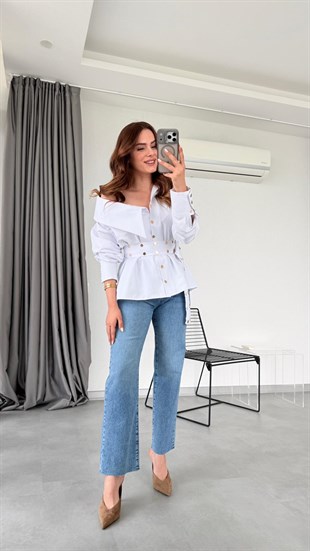 Beyaz Carla Tasarım Model Kemerli Gömlek