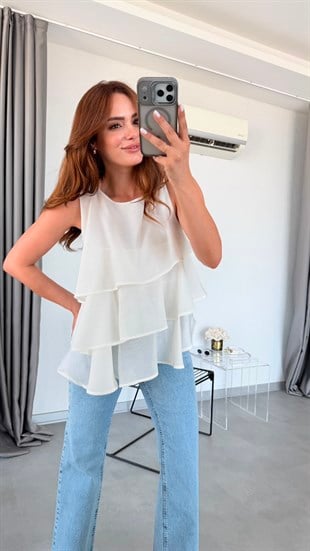 Ekru Joy Fırfırlı Bluz