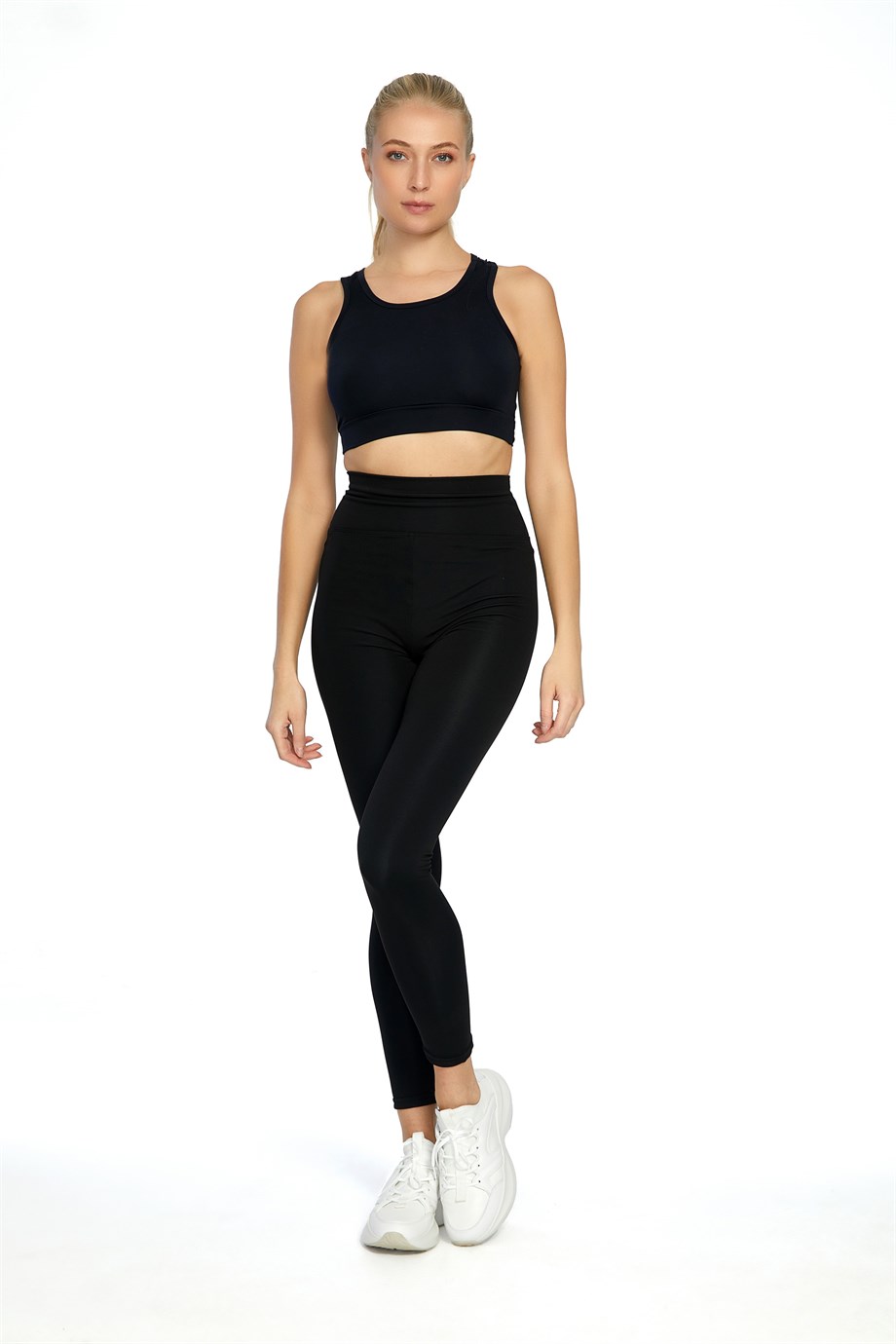 HALTER CROP ACTİVESPOR SİYAH BÜSTİYER
