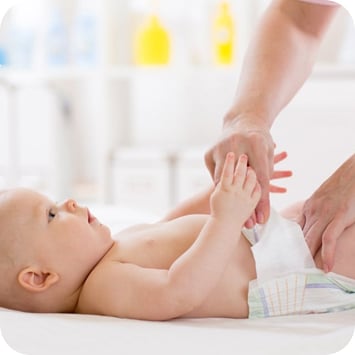 Yeni Doğan Bebek Kakası Nasıl Olmalı?