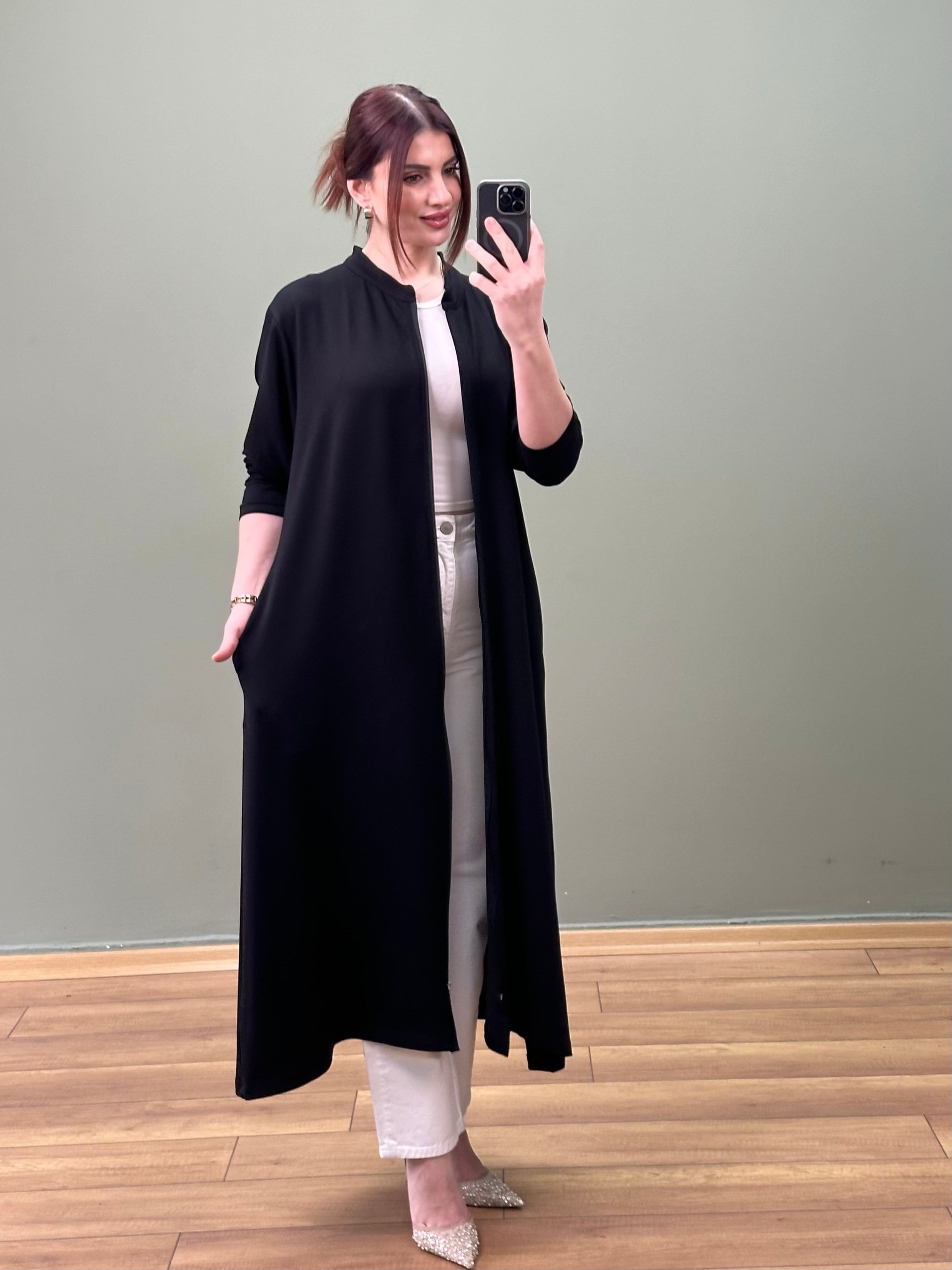 Hakim Yaka Boydan Gizli Fermuarlı %100 Pamuk Siyah Kap