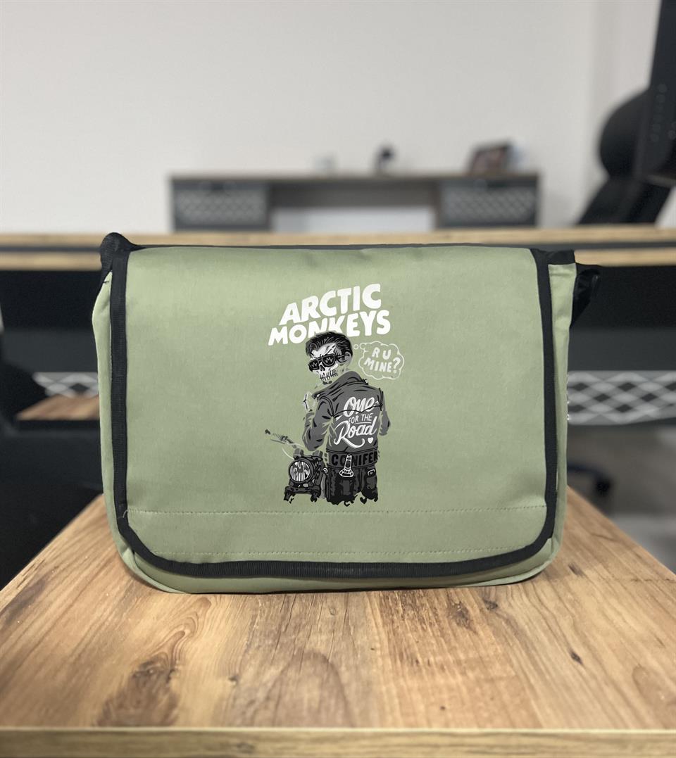 Arctic Monkeys R U Mine Baskılı Yeşil Postacı Çantası