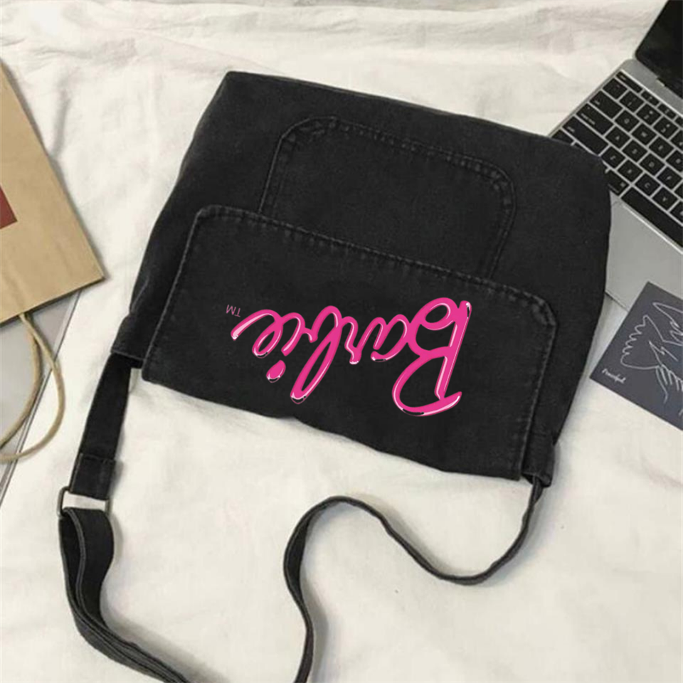 Barbie Pembe Baskılı Unisex Denim Postacı Çantası