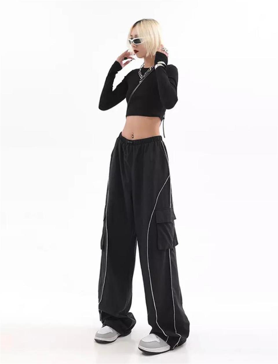 Cargo Pocket Lines Detail Wide Leg Tracksuit