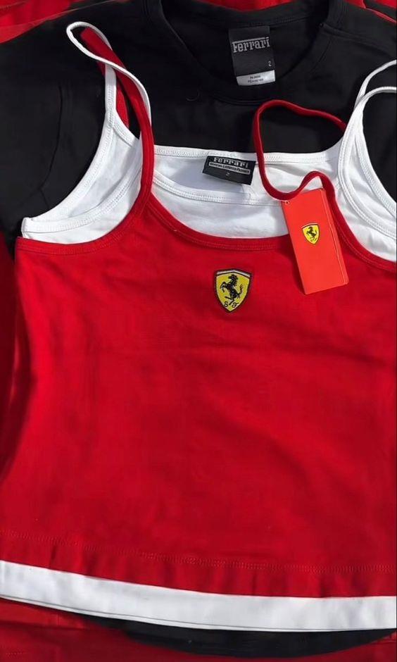 Ferrari Logo Nakış İşleme Askılı Crop Bluz