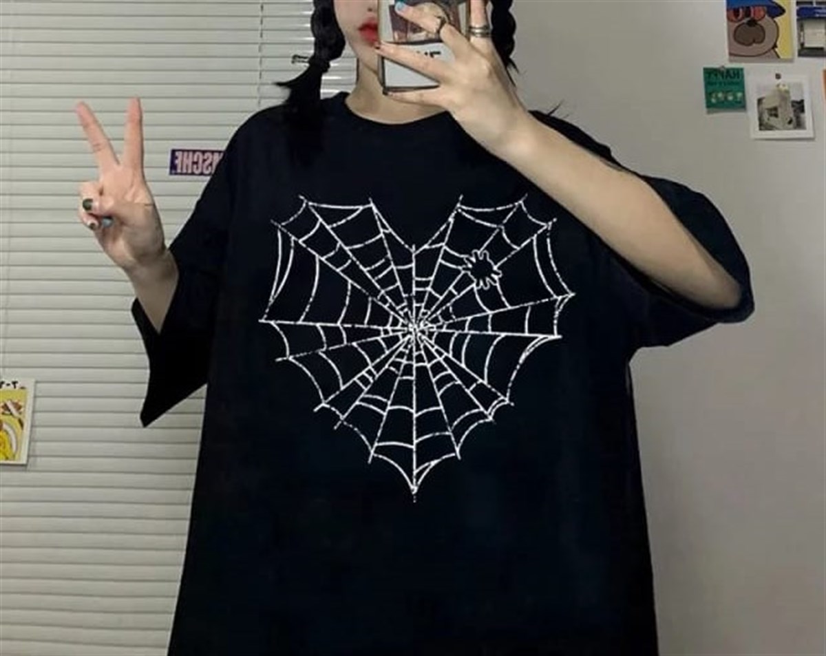 Gothic Heart Spider Web Oversize T-Shirt
