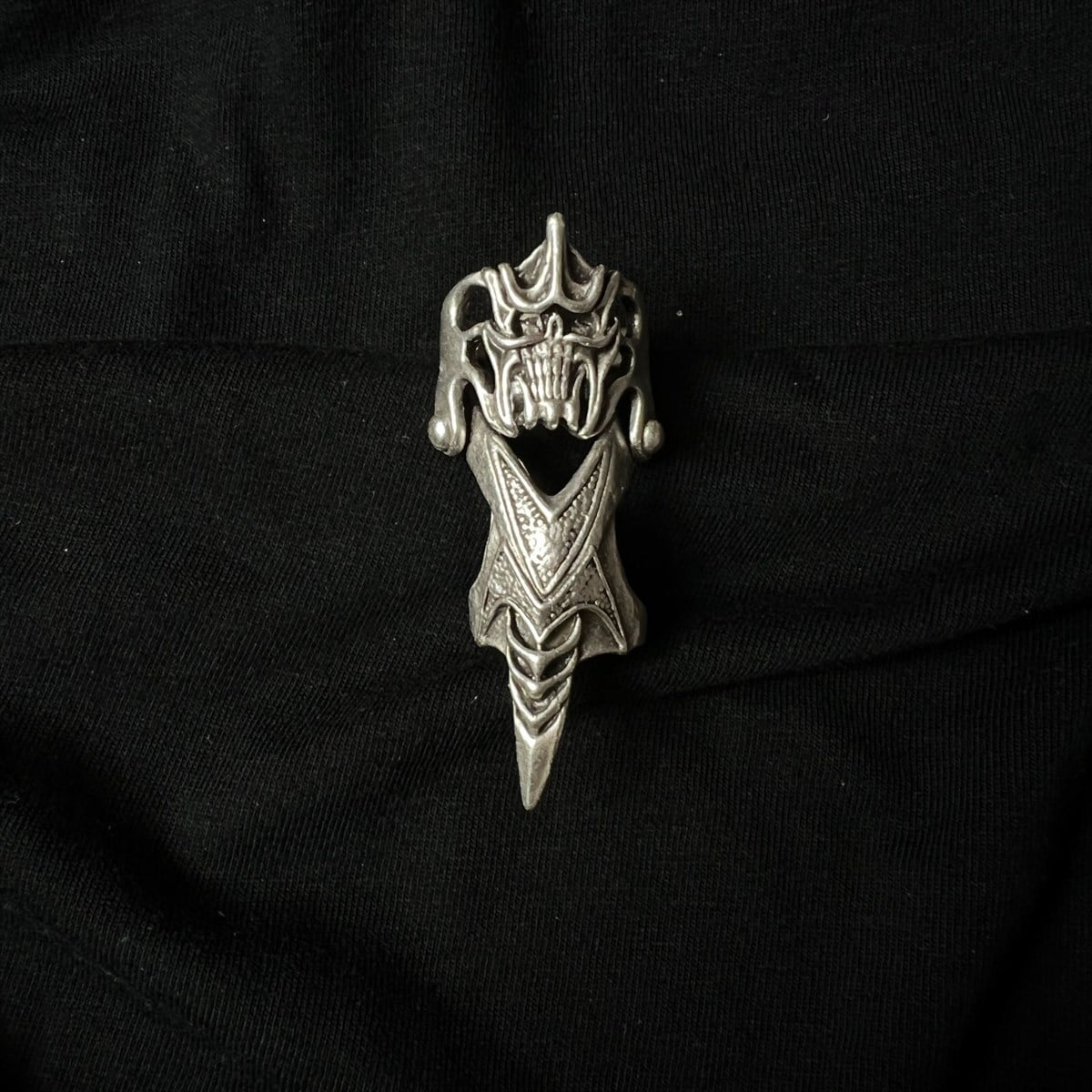 Gothic Lord of Darkness Şövalye Eklem Yüzüğü