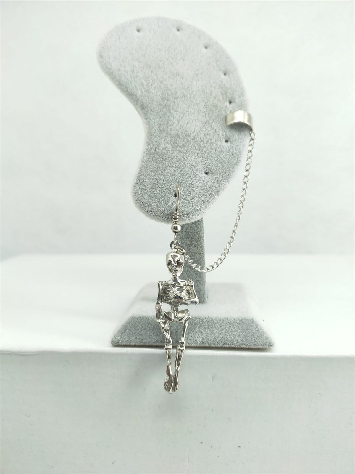 Gothic Punk Cross Uzun Zincirli Skeleton Küpe