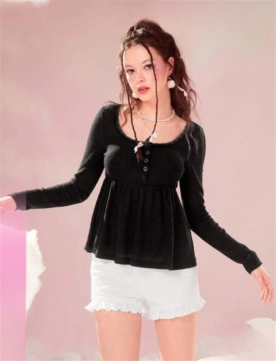 Kawaii Contrast Lace Siyah Uzun Kol Bluz