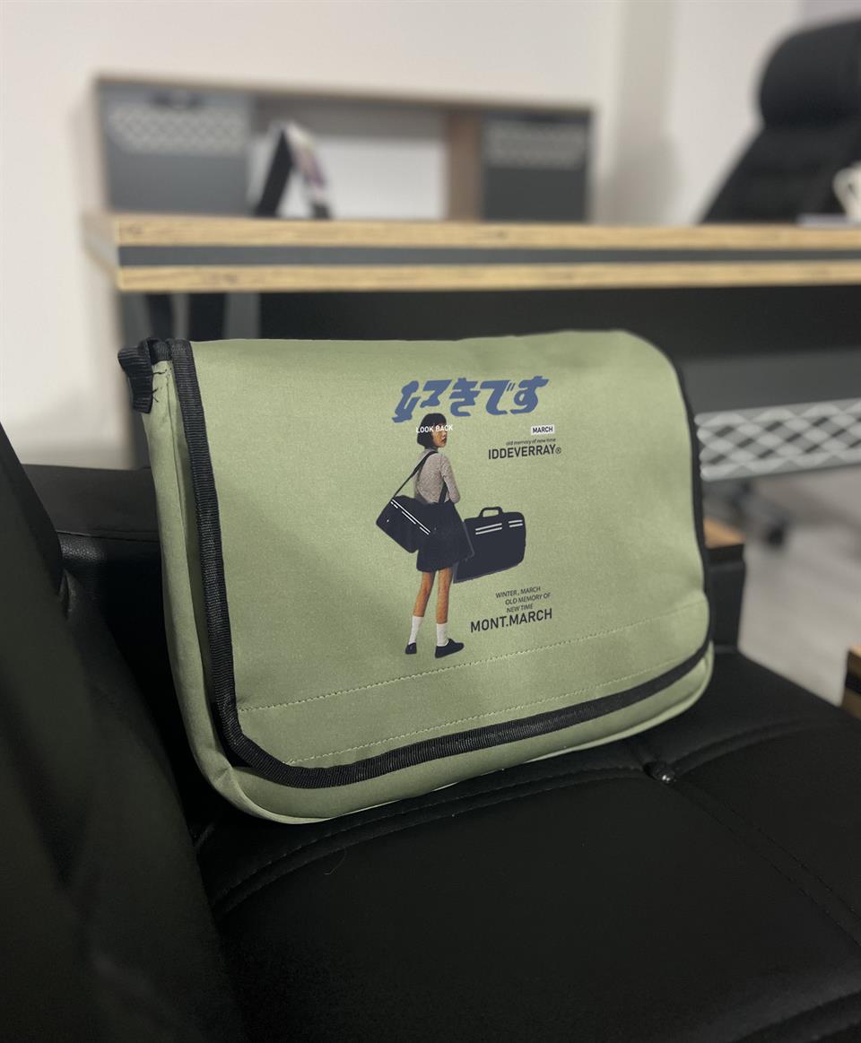 March Iddeverray Baskılı Yeşil Postacı Çantası