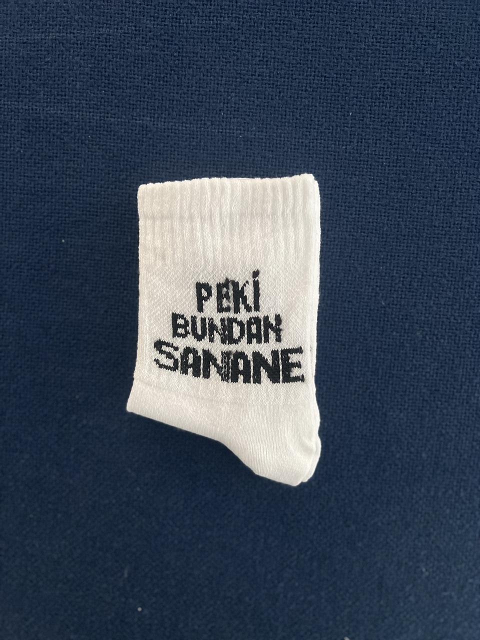 Peki Bundan Sanane Unisex Beyaz Kolej Çorap