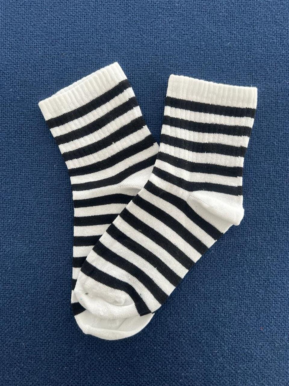 Siyah Çizgili Unisex Beyaz Kolej Çorap