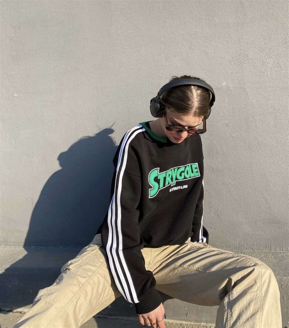 Sokak Tarzı Siyah Strygole Oversize Unisex Sweatshirt