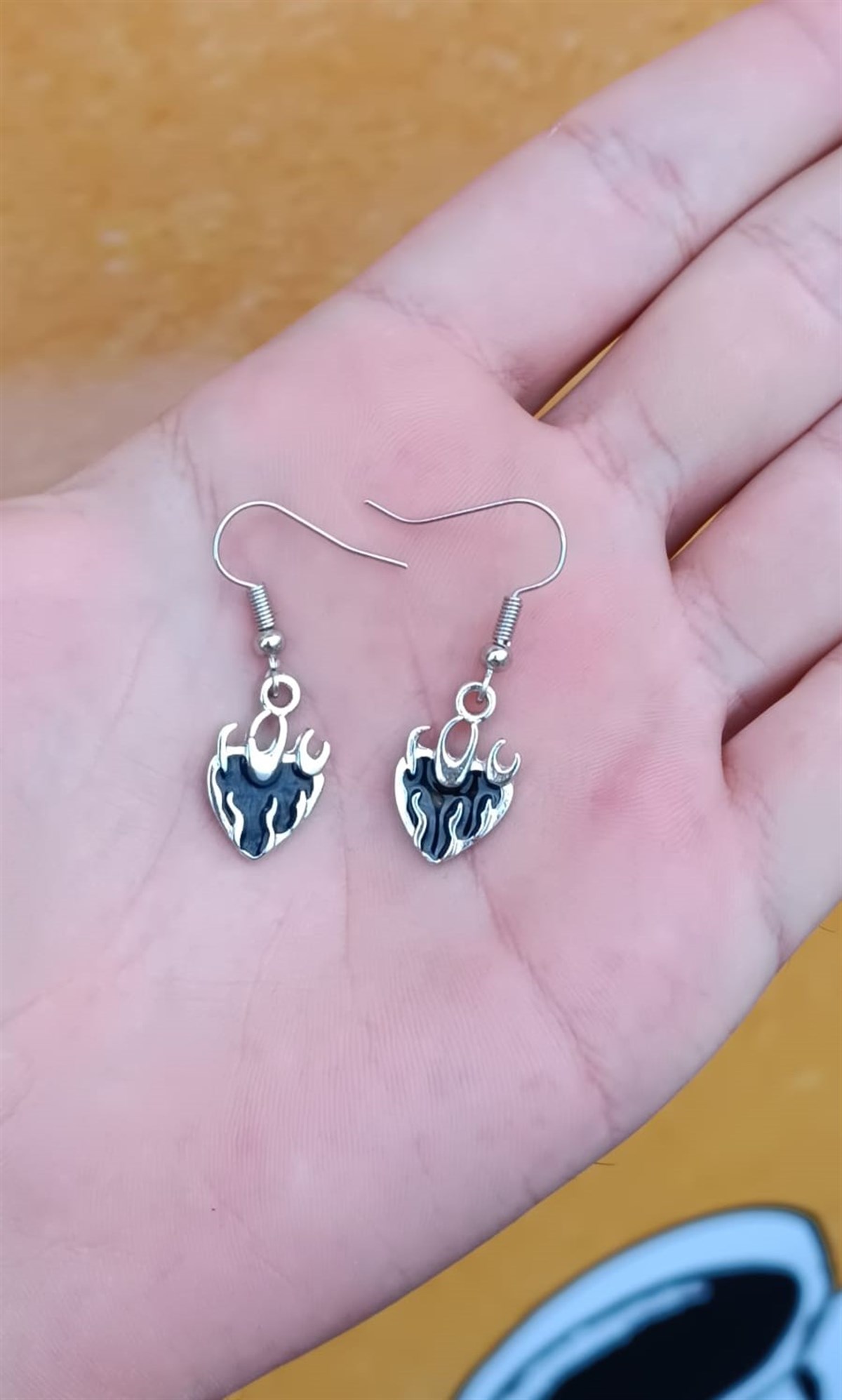 Touz Gothic Flaming Heart Çift Küpe