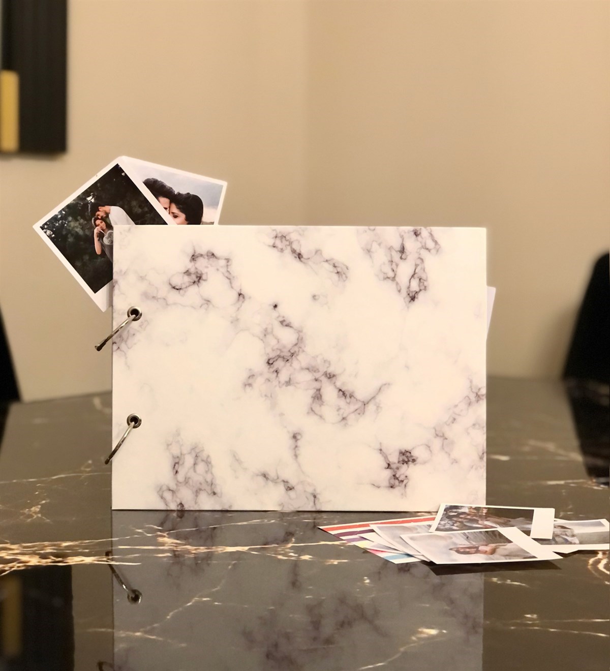 Touz Mermer Desen Tasarımlı Siyah Yaprak Fotoğraf Albümü