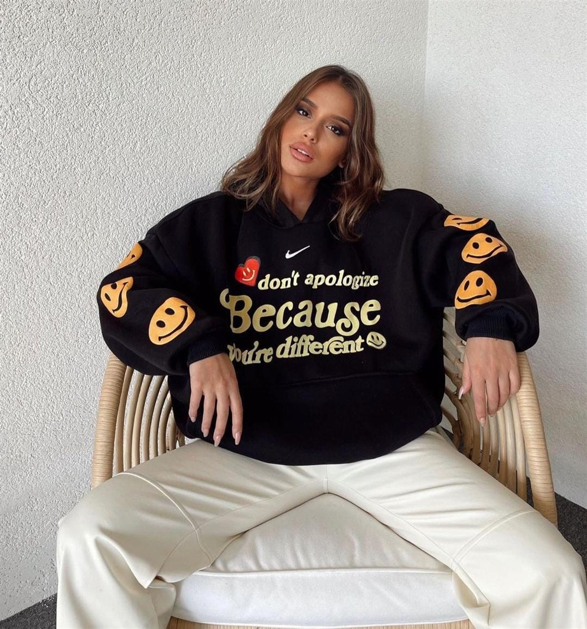 Touz Sokak Tarzı Unisex Because Siyah Kapşonlu Sweetshirt Hoodie