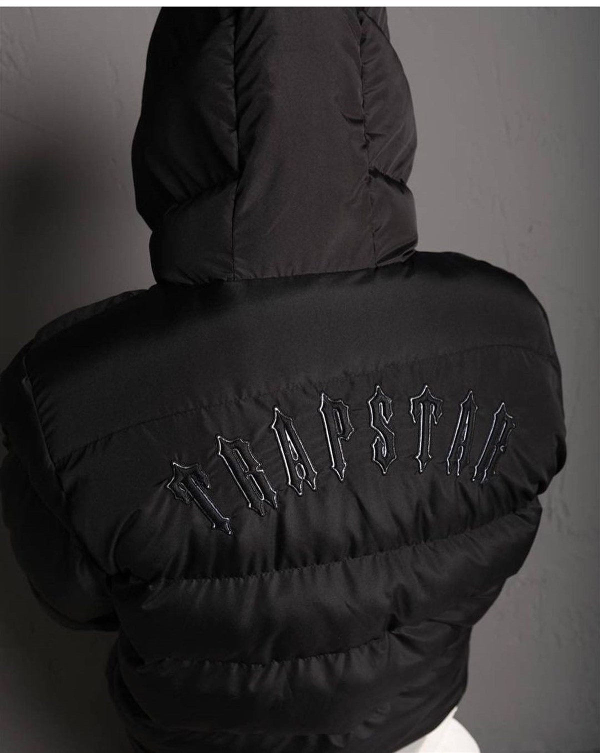 Touz Sokak Tarzı Unisex  Siyah Mont