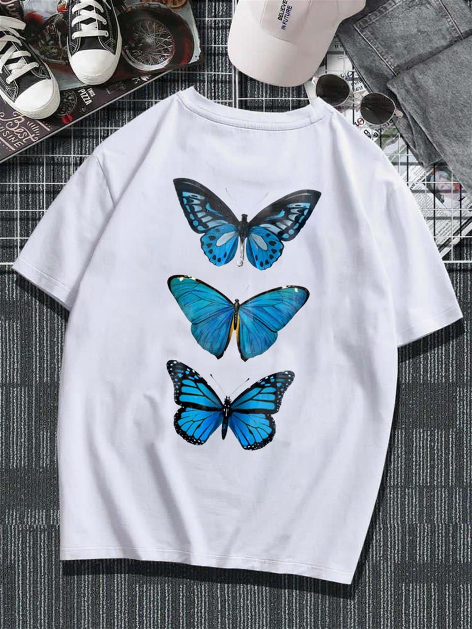 Triple Blue Butterfly Sırt Baskılı Beyaz Unisex Oversize T-shirt