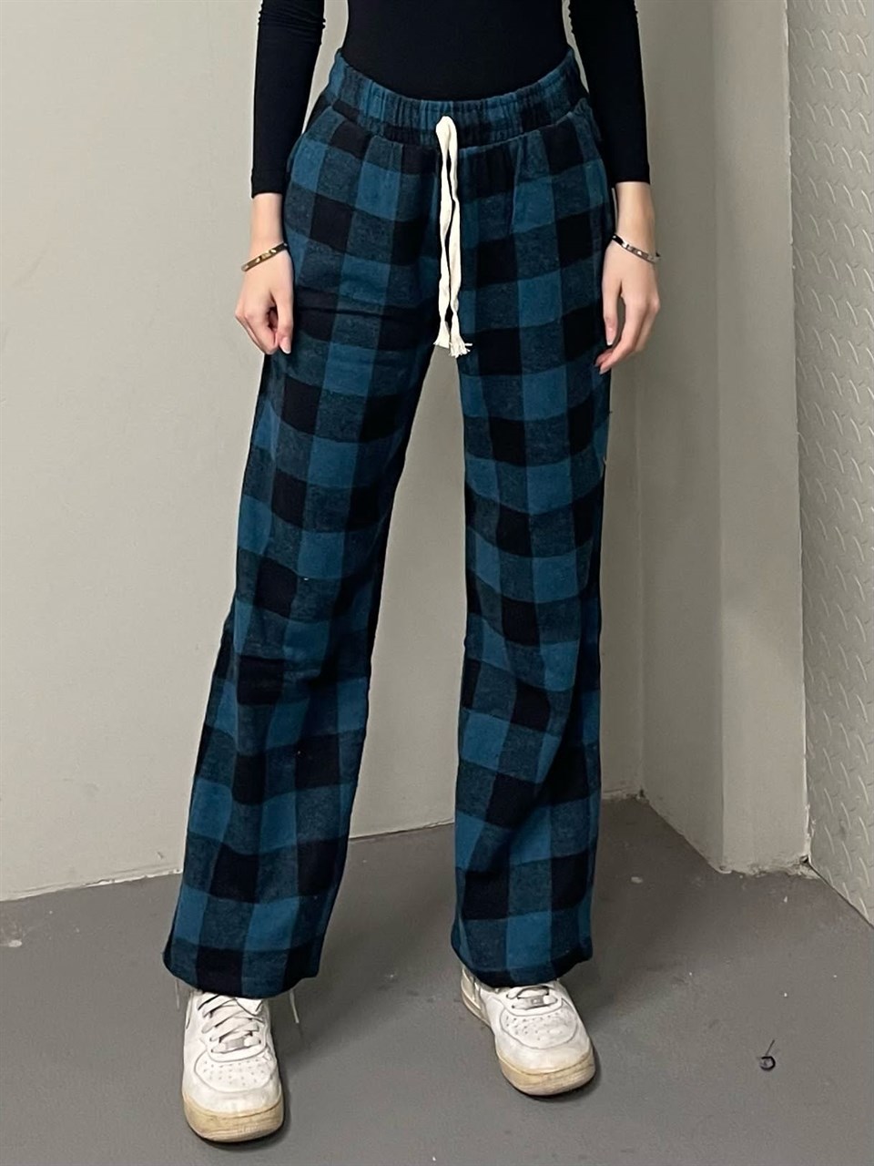 Unisex Ekose Mavi Detaylı Eşofman Altı