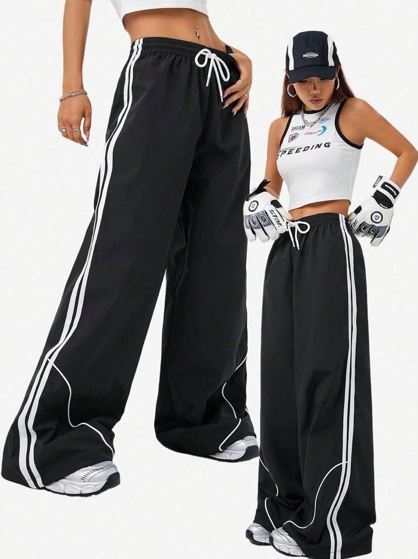 Y2K Detail Unisex Black Eşofman Altı