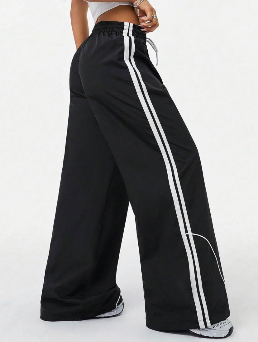 Y2K Detail Unisex Black Eşofman Altı