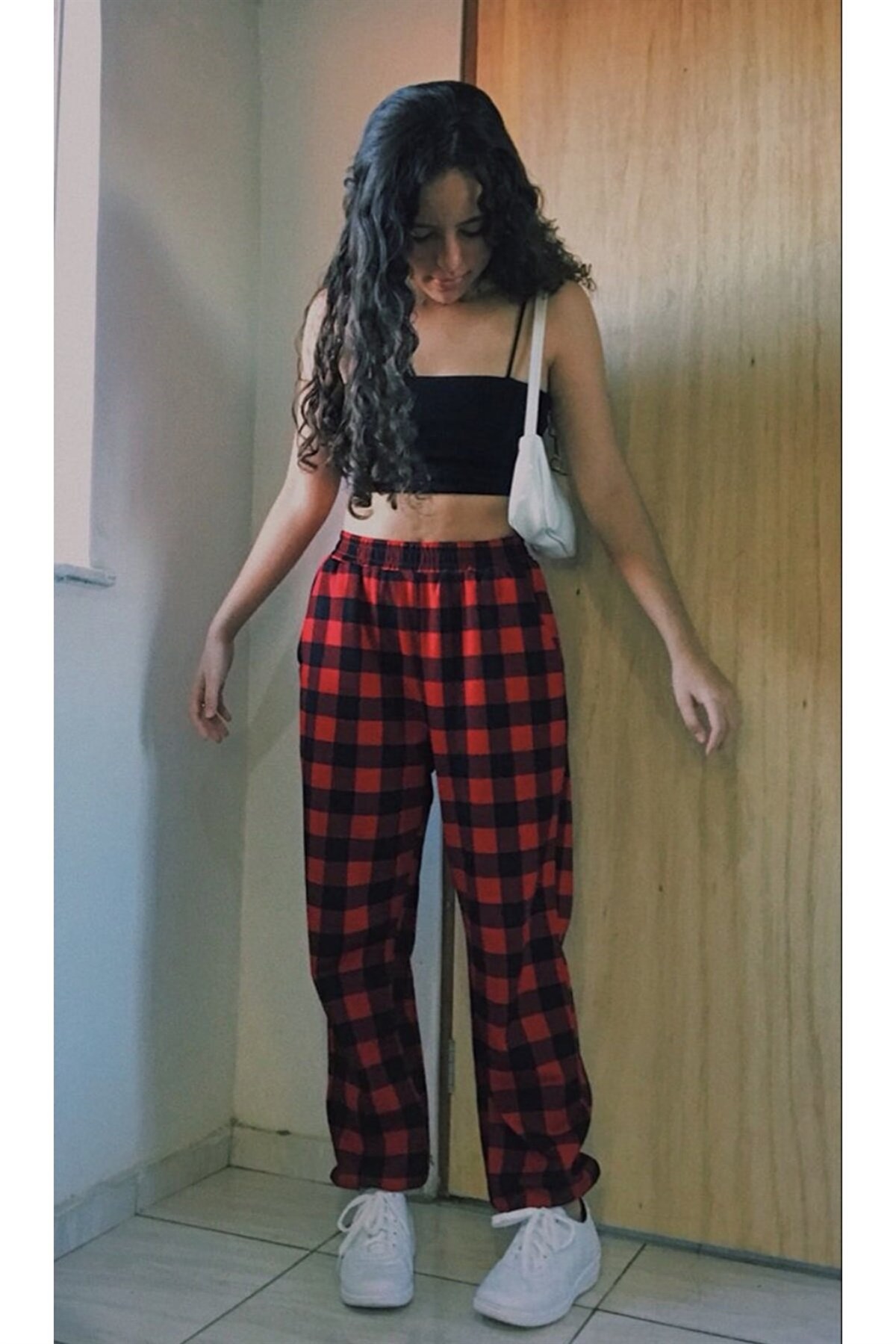 Y2K UNİSEX BELİ LASTİKLİ DETAYLI SİYAH KIRMIZI EKOSE PANTOLON
