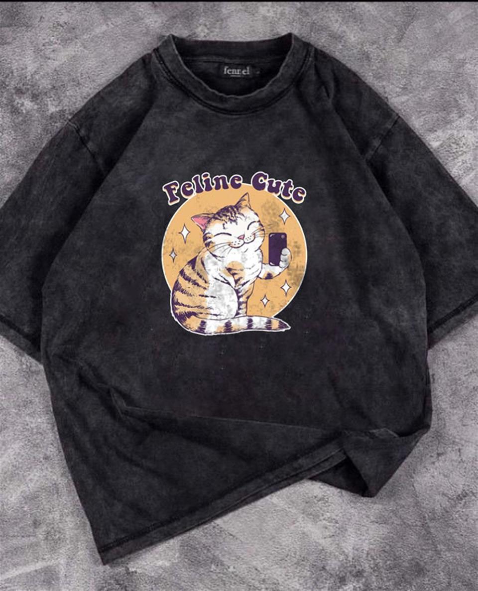Yıkamalı Feline Cute Eskitme T-shirt