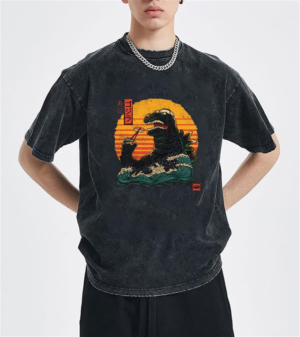 Yıkamalı Godzilla Sushi Eskitme T-shirt