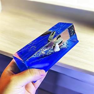 Batmayan Renkli Titanic Gemisi Akvaryum İçinde Figür