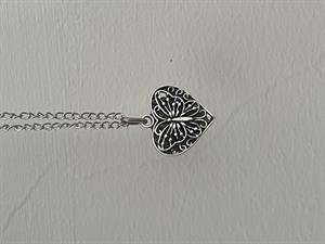 Butterfly In Heart Tasarım Unisex Kolye