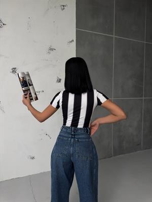 Dijital Baskılı Çizgili Kısa Kollu Crop Bluz