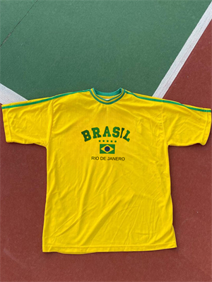 Extra Salaş Brasil Baskılı  (Unisex) T-Shirt