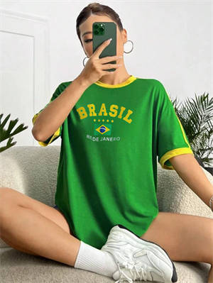 Extra Salaş Brasil Baskılı  (Unisex) T-Shirt
