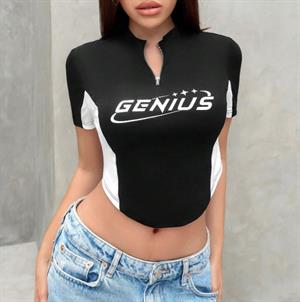 Genius Baskılı Siyah Crop 
