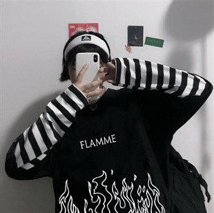 Gothic Oversize Flamme Siyah Uzun Kollu Unisex T-shirt