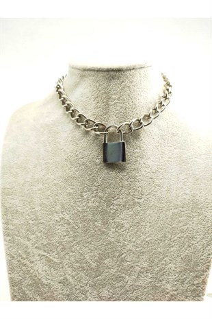 Gridlocked Gothic Chain Choker