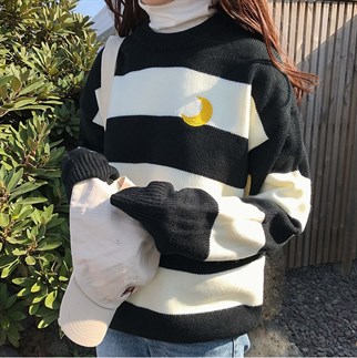 Kawaii Siyah Örme Unisex Oversize Nakış Ay İşleme Çizgili Kazak