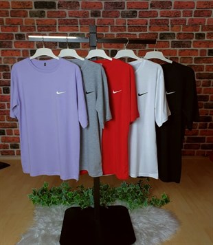 Nike Nakış İşleme Oversize T-Shirt
