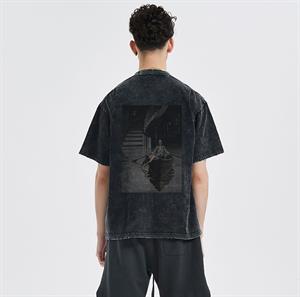 Skeleton In Sandal Sırt Baskılı Unisex Eskitme T-shirt