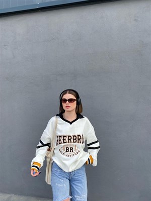 Sokak Tarzı Beyaz Beerbro Nakışlı Kabartma  Sweatshirt