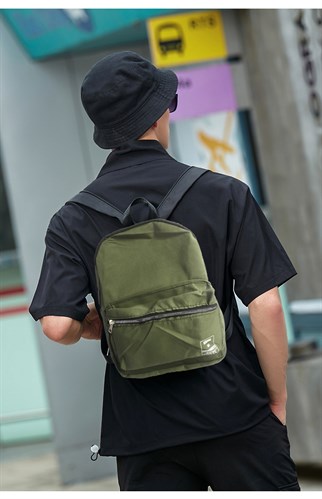 Touz Orta Boy Yeşil Sırt Çantası