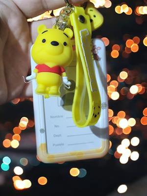 Winnie Figürlü Kartlı Silikon Anahtarlık