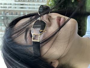 Y2K Piercing Detay UV Korumalı Siyah Renk Bakır Uçlu Güneş Gözlüğü 