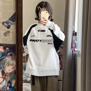 Y2K Streetwear Smarttooth Baskılı Beyaz Unisex Oversize Bisiklet Yaka Sweatshirt
